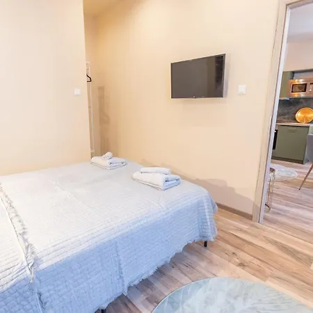Jungle With 2 Bathrooms * Budapest