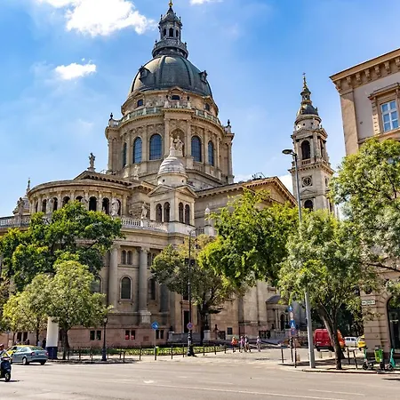 Jungle With 2 Bathrooms Apartmán *